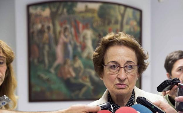 La viuda de un concejal del PP asesinado por ETA pide a los populares que se sumen a la ponencia de memoria