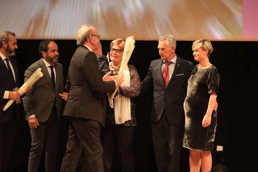 Confebask rinde homenaje a los empresarios que sufrieron el terrorismo de ETA