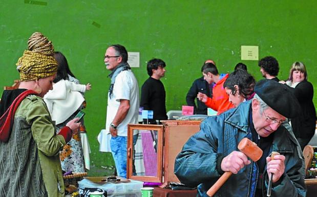 La lluvia desluce Lurraren eguna en Bera