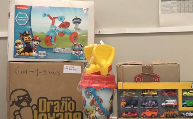 Juguetes nuevos para los niños más desfavorecidos