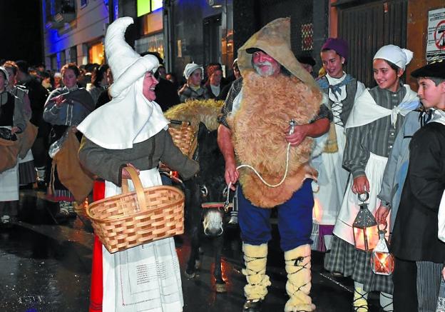 Olentzero y Mari Domingi llegarán el próximo domingo a Andoain