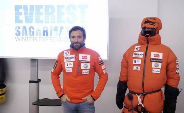 Alex Txikon volverá a intentar la ascensión invernal al Everest sin oxígeno