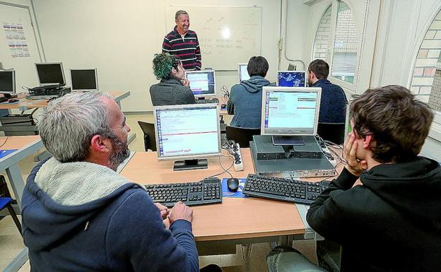 La UPV/EHU, volcada con la ciberseguridad