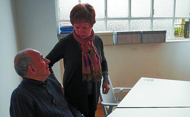 «Los pacientes mejoran y eso repercute en su entorno cercano»