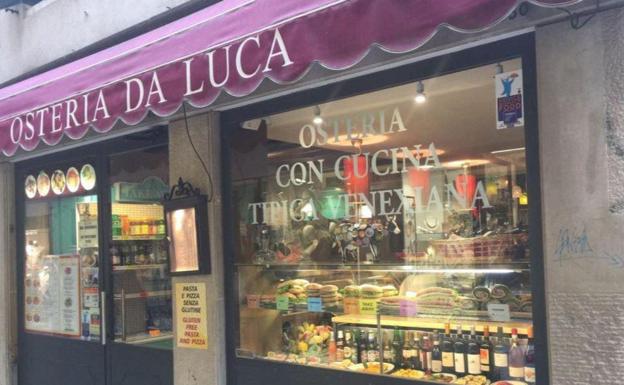 Multa de 20.000 euros al restaurante de Venecia que cobró 1.143 euros por cuatro filetes y un pescado