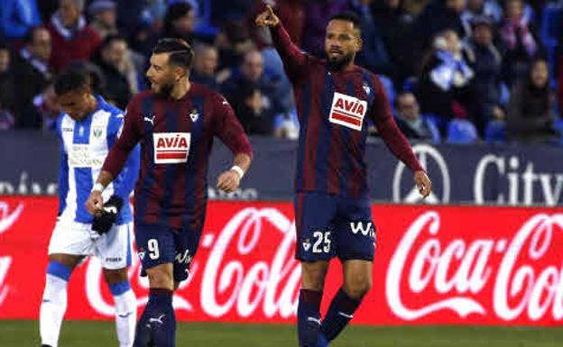Bebé se marcha cedido al Rayo Vallecano