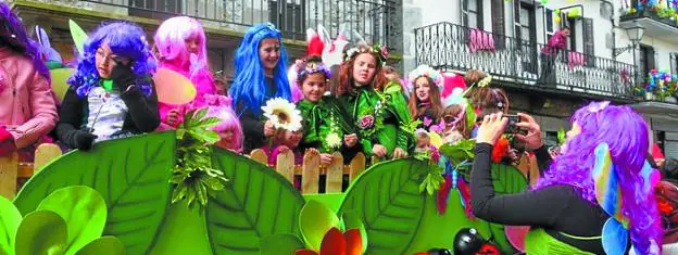 ensayo Mentalmente refugiados Cuestaciones, carrozas y disfraces para disfrutar del Carnaval | El Diario  Vasco