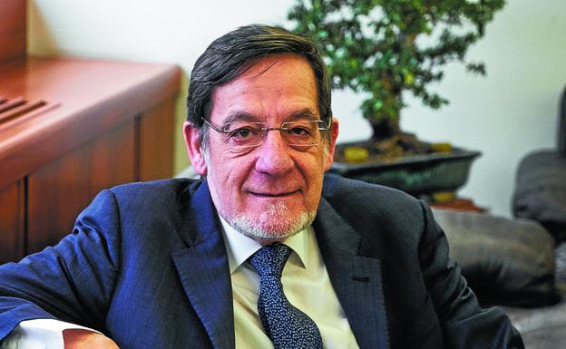 Juan Luis Ibarra: «El Derecho no tiene respuesta para las personas incapacitadas»