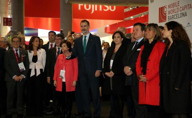 El Rey, a Colau: «Mi papel es defender la Constitución»