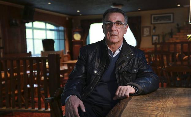 «Trabajar en un banco es como vender crecepelos; necesitas ser un charlatán»