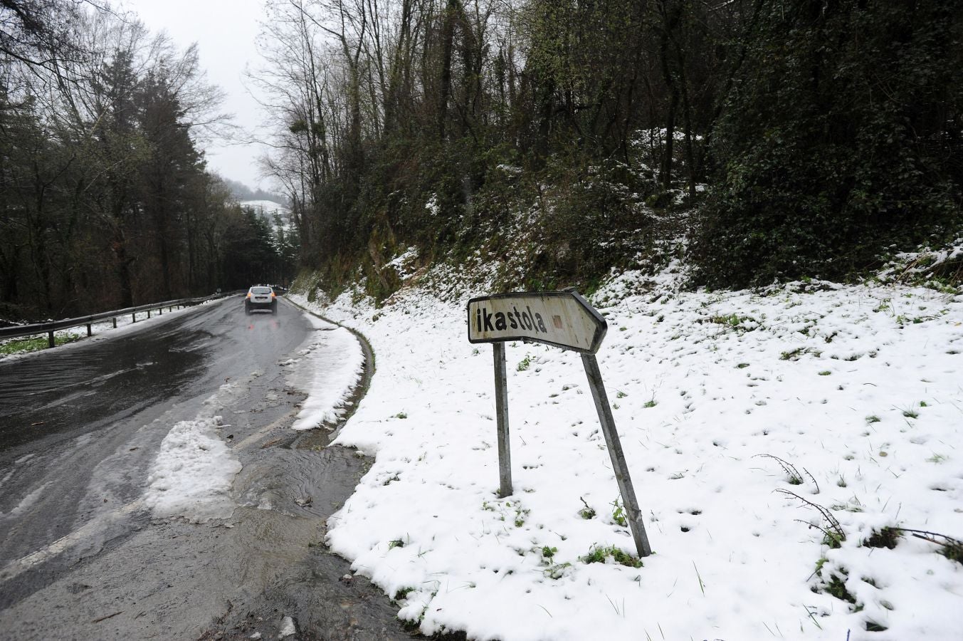 La primavera arranca con nieve en Gipuzkoa