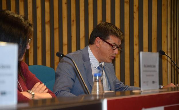 José Ángel Contreras, un guipuzcoano riguroso para el caso Cifuentes