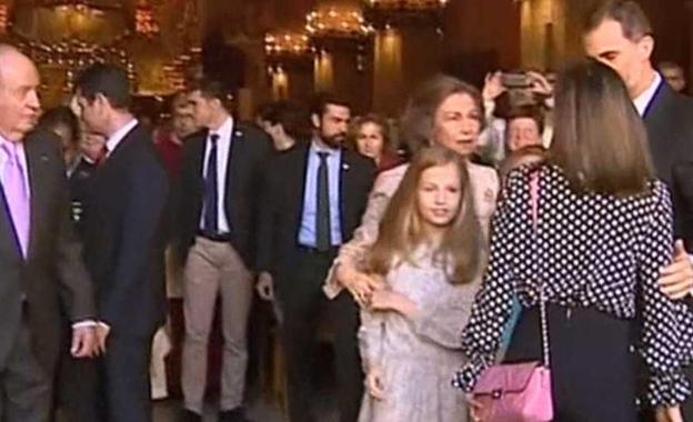 Una amiga de la Reina asegura que está «desolada y preocupada» por el polémico vídeo