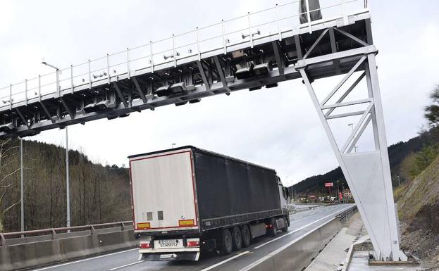 Markel Olano ve «chocante» la sentencia contra el peaje a camiones en Gipuzkoa