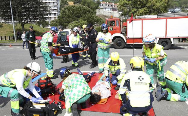 Gipuzkoa se entrena para catástrofes aéreas