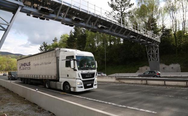 EH Bildu exige a la Diputación un estudio sobre los efectos de la anulación del peaje de la N-1