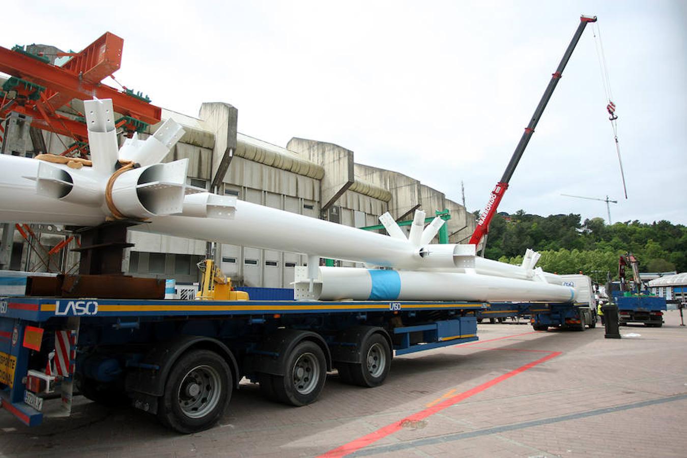 La mega estructura que sujetará la cubierta del nuevo Anoeta