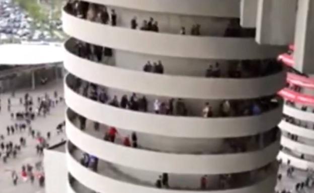 ¿Giran las columnas? La ilusión óptica viral de la semana