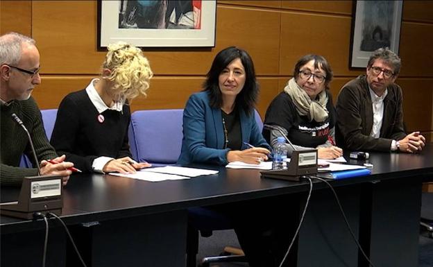 El acuerdo para los docentes pone fin al conflicto en la enseñanza pública vasca