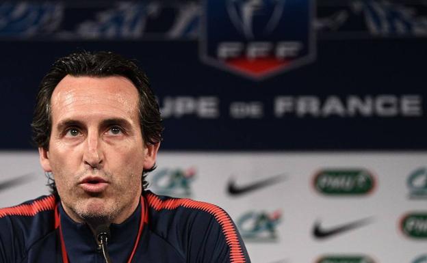 Emery, cerca del Arsenal