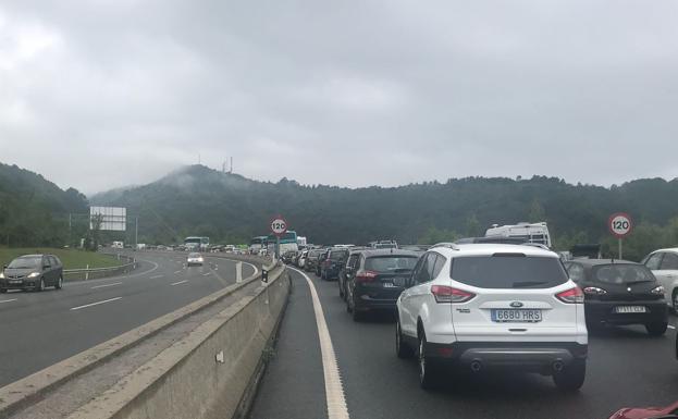 Fin de las retenciones en la AP-8 dirección Bilbao