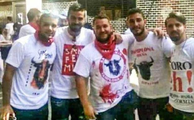 Nuevos audios de 'La Manada': «Imagino coger a un vasco y hacerle cantar '¡Que viva España!' con una pistola en la cabeza»