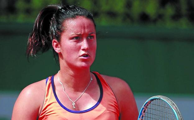 Arruabarrena gana en Roland Garros y se medirá a Kvitova