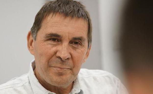 Otegi: «Hemos contribuido a desalojar a los herederos del franquismo»
