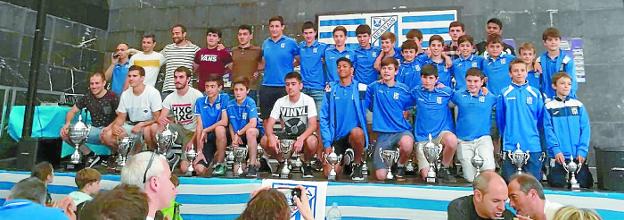 El club vagonero celebró el final de temporada