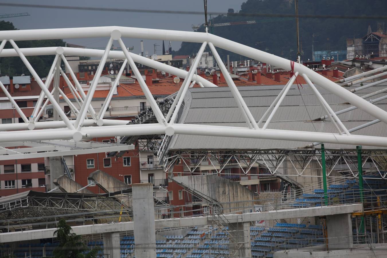 La segunda cercha de Anoeta ya está colocada