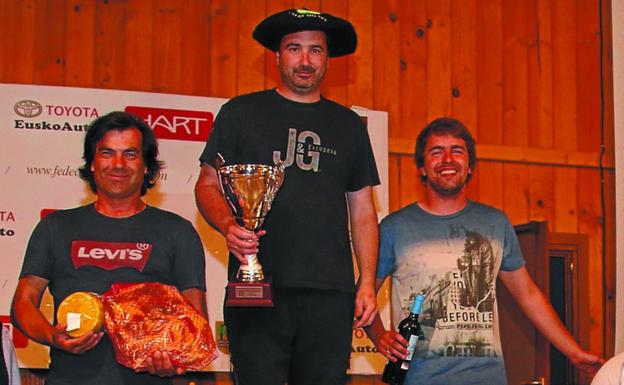 Iraitz Oyarbide vence en la Copa de Euskadi