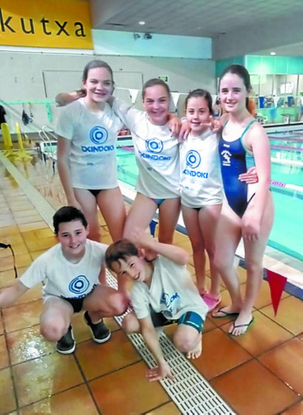 Buenos cronos de los nadadores del Igartza Txindoki TIM en Zarautz