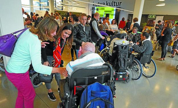 Los discapacitados piden más recursos para fomentar su independencia