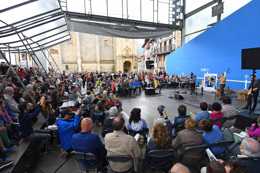 Artze oroituz, partekatuz, biziz