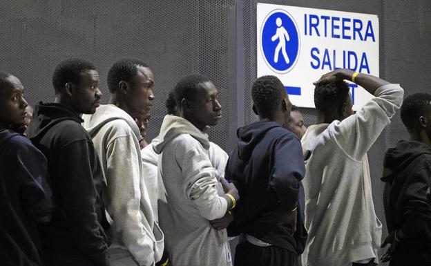 «Cruzamos el estrecho hasta Almería y de noche»