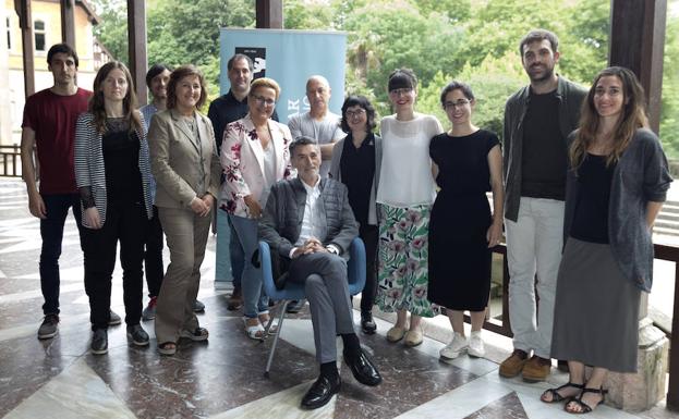 «Trantsizioan, zentsuraren arazoa ahaztu eta estaltzea erabaki zuten»