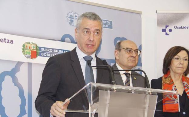 Urkullu, molesto por el auto de 'La Manada', aboga por reformar el Código Penal