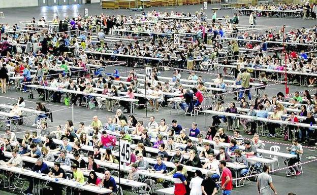 Los profesores buscan nota