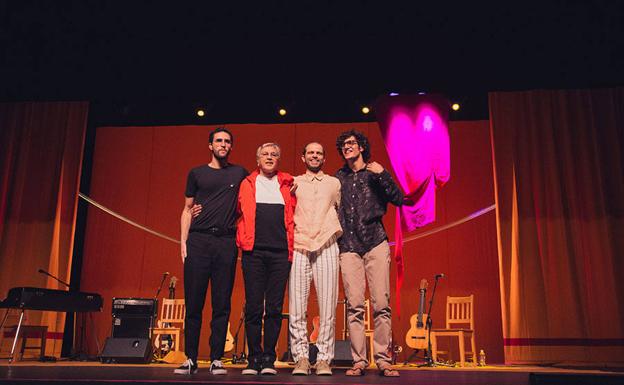 Caetano Veloso presenta en el Jazzaldia su último trabajo, 'Ofertório', junto a sus tres hijos