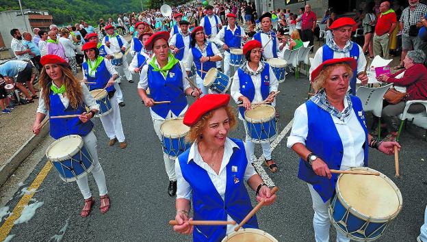 Cuarentonas a tope de marcha