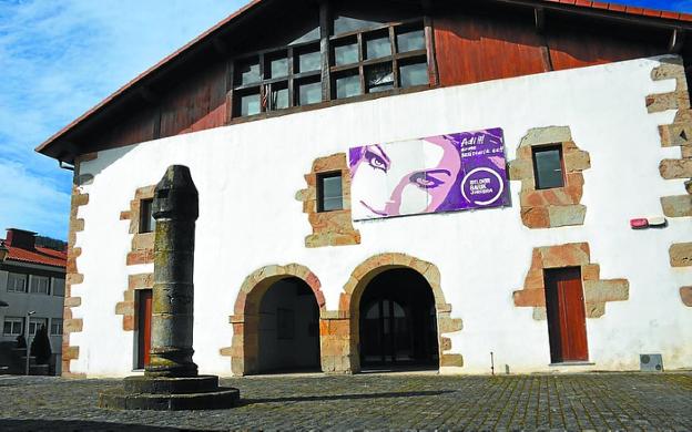 Udal liburutegiaren araudia eta zerbitzuak gogoan