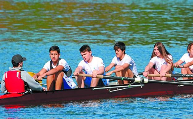 Mutilen lehen trainerua bigarren A Coruñan, orainarteko postu onena