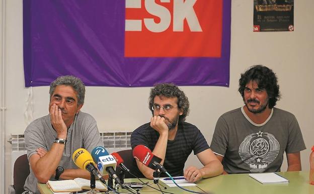 «Sentimos hostilidad e indiferencia tras las denuncias a la OPE de Osakidetza, somos los apestados»