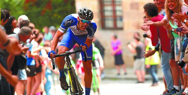 Aritz Kortabarria txirrindularia bosgarren sailkatu da Leintz Gatzagako proban