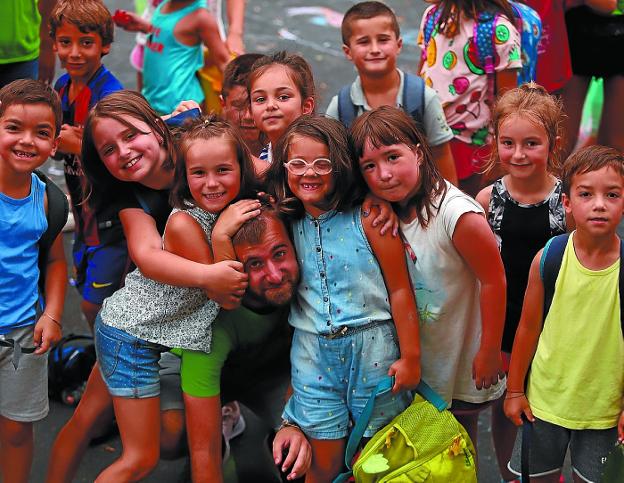 Buen ambiente en las colonias de Lezo