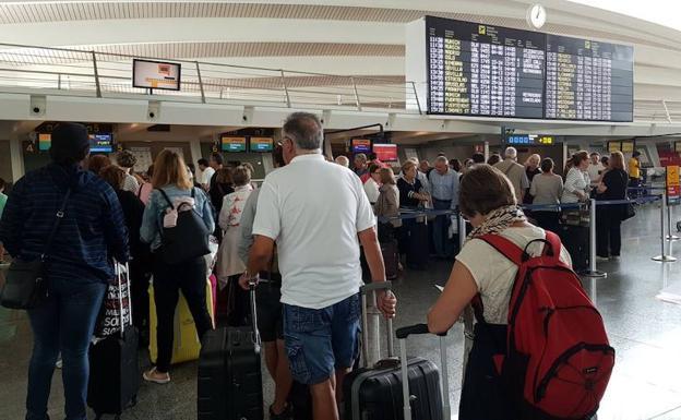 Un centenar de vascos sigue atrapado en el aeropuerto de Múnich