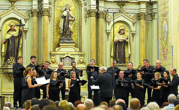 La música antigua suena fiel a su cita en el convento de Santa Teresa