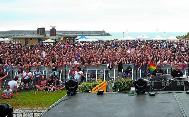 LOS40 en Orio provocan el caos