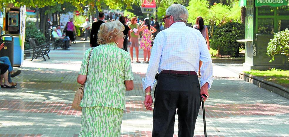 Euskadi afronta el desafío de atender a la población más longeva de Europa