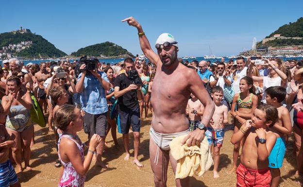 Soleado y animado ecuador de la fiesta